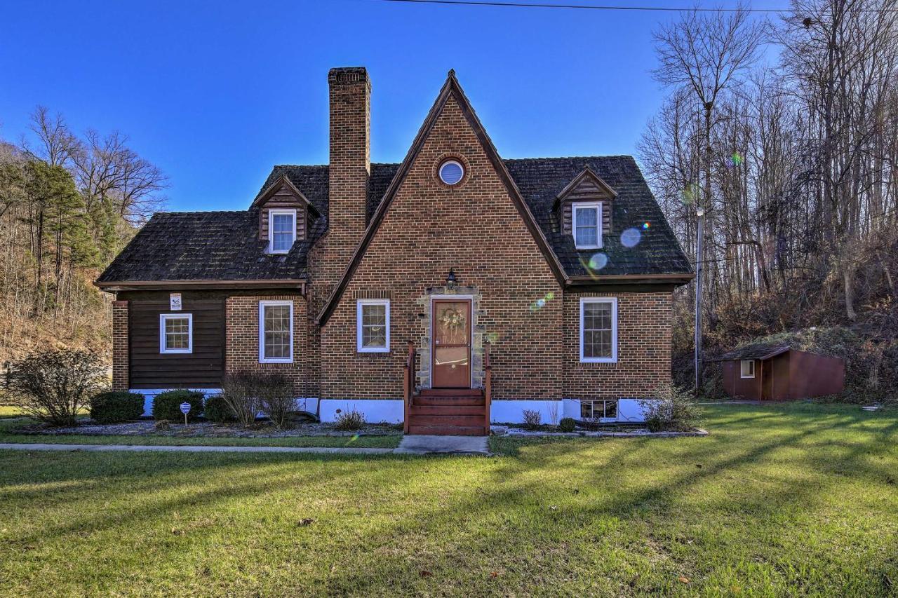 Homeplace With Yard - 10 Mi To Jenny Wiley! Paintsville Exteriér fotografie